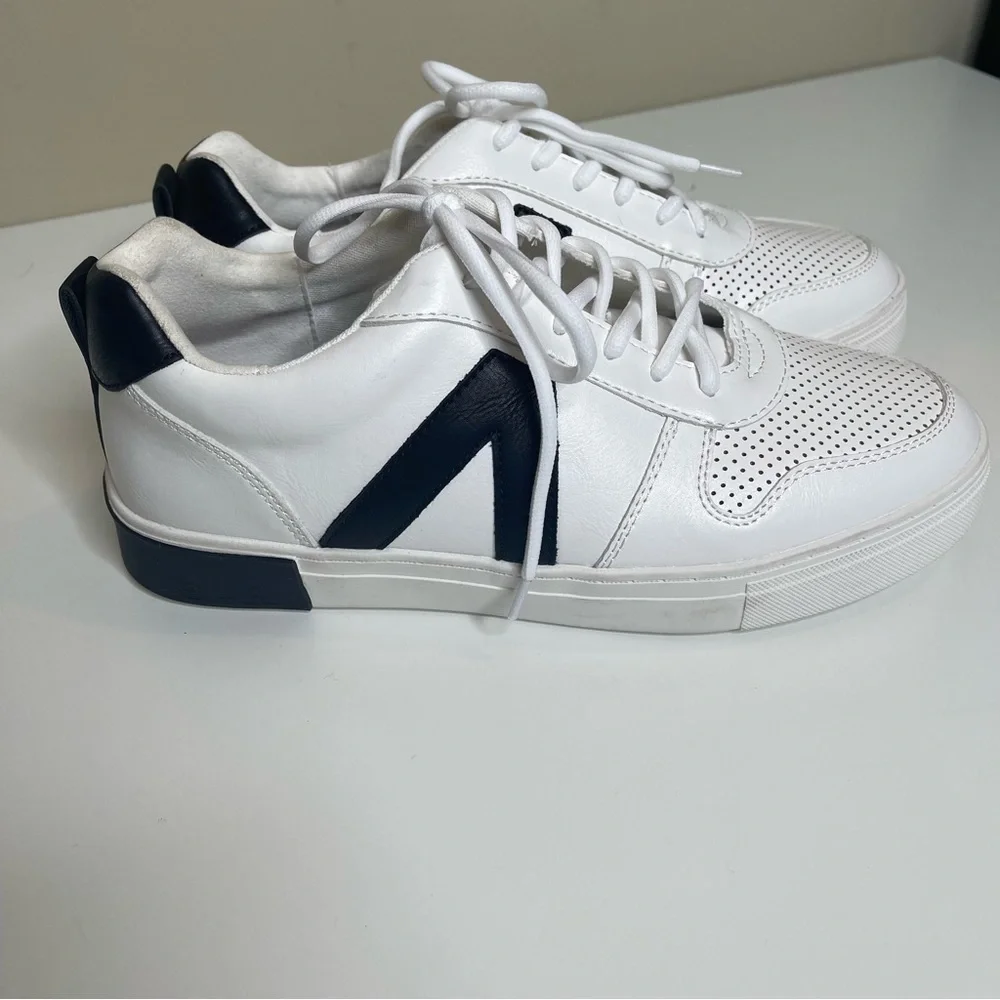 Strauss + Ramm THE COURT - WHITE BLACK